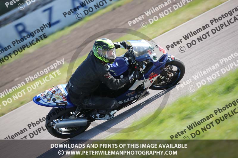 Rockingham no limits trackday;enduro digital images;event digital images;eventdigitalimages;no limits trackdays;peter wileman photography;racing digital images;rockingham raceway northamptonshire;rockingham trackday photographs;trackday digital images;trackday photos